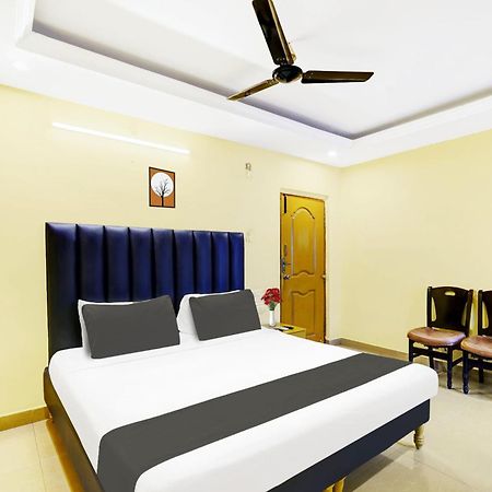 Super Hotel O Padmavathi Puram Near Railway Station Tirupati Ngoại thất bức ảnh